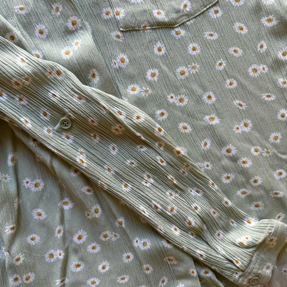 Daisy Floral Mint Gauzy Roll Tab Lightweight Small Hippie Rose Size Small - Picture 5 of 14